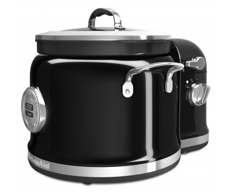 Multi cooker with stir tower clearance