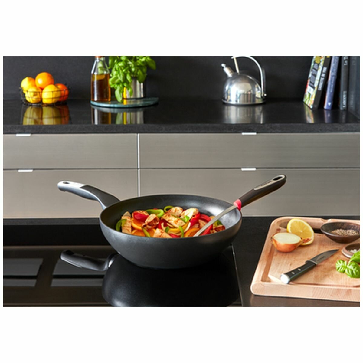 Tefal Unlimited 28cm Non-stick Induction Wok In Black