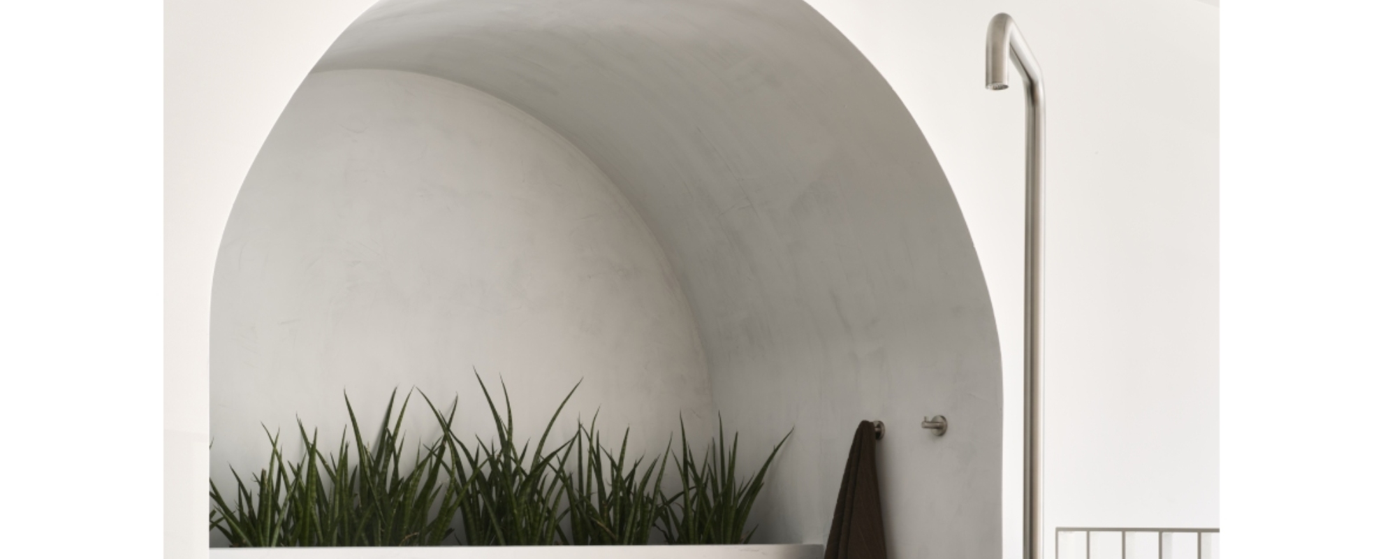 Alfresco bliss with outdoor showers