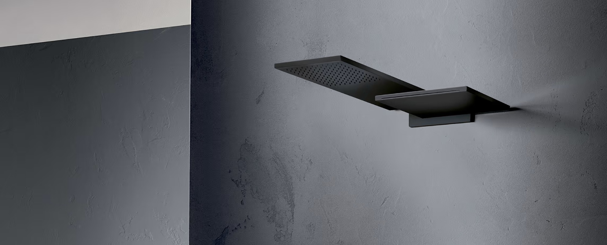 Wall showers to soothe and invigorate