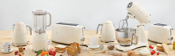 Brand Page - Smeg - Category - Small Appliances -Desktop Image 740x240
