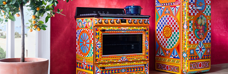 Brand Page - Smeg - Category - Divina Desktop - 740x240