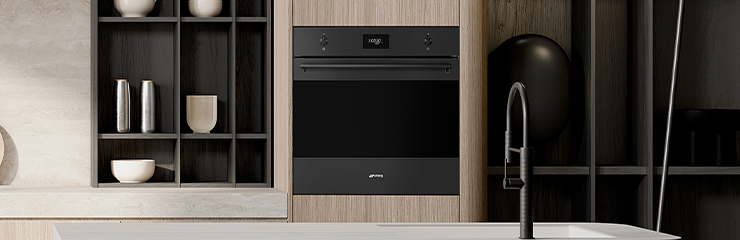 Brand Page - Smeg - Category - Oven & Uprights Desktop Image