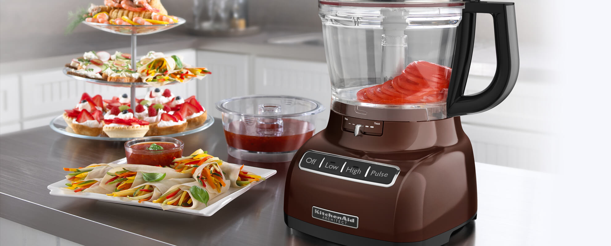 <span>Small</span> and <span>Stylish</span>