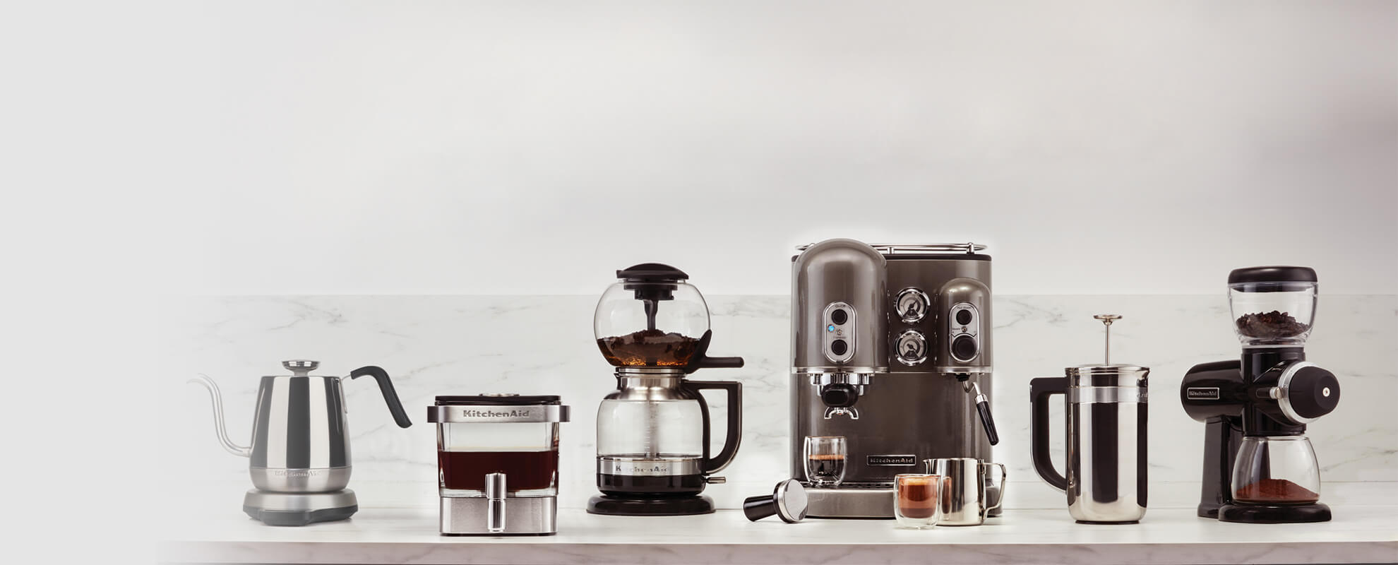 <span>Small</span> and <span>Stylish</span>