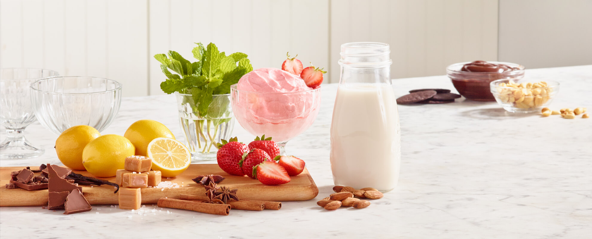 <span>Small</span> and <span>Stylish</span>