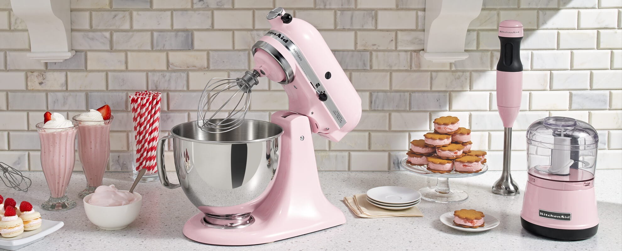 <span>Small</span> and <span>Stylish</span>