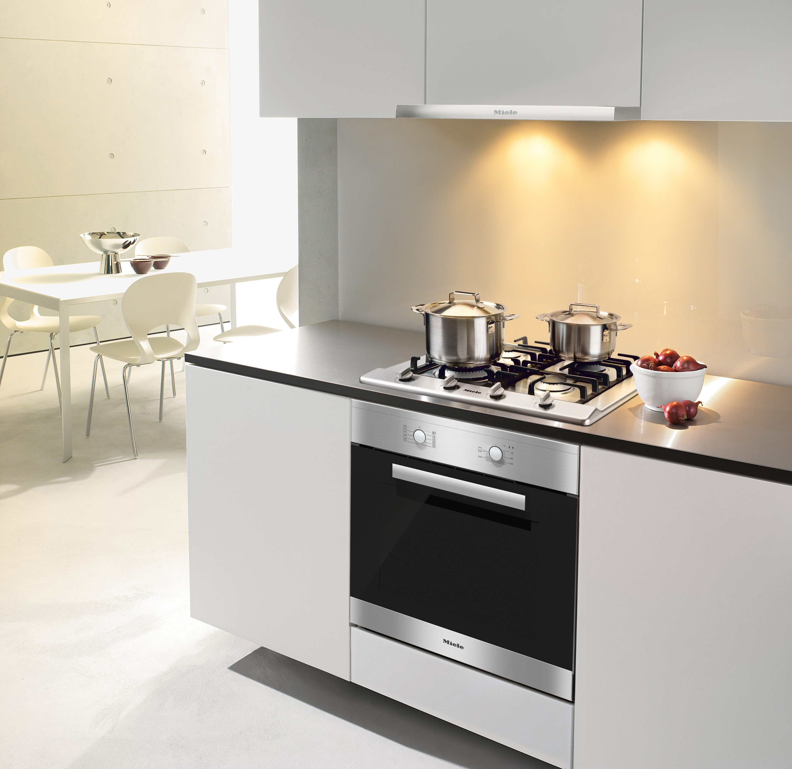 miele stove top and oven